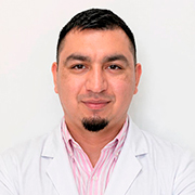 Dr. Jovan Araya
